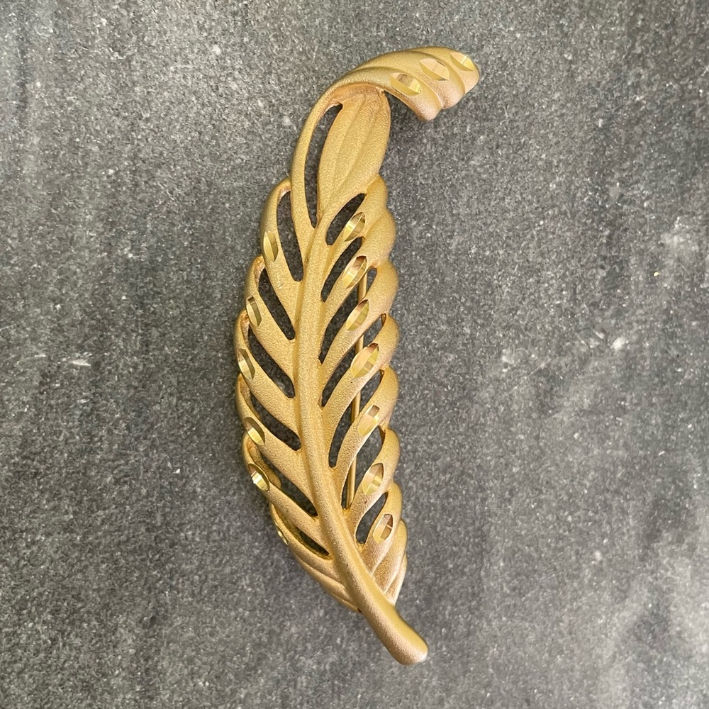 Vintage Large Matte Gold Leaf Brooch